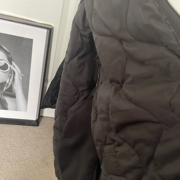 Waterproof black jacket - Picture 7 of 7